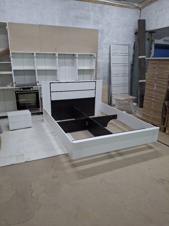 Кровать парящая Амалия (Росток) в Среднеуральске - sredneuralsk.mebel-e96.ru