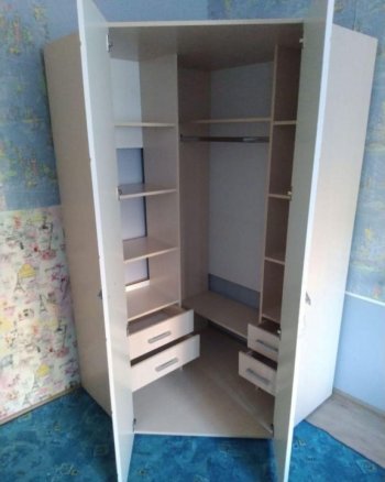 Шкаф угловой двухстворчатый Симба (СтендМ) в Среднеуральске - sredneuralsk.mebel-e96.ru